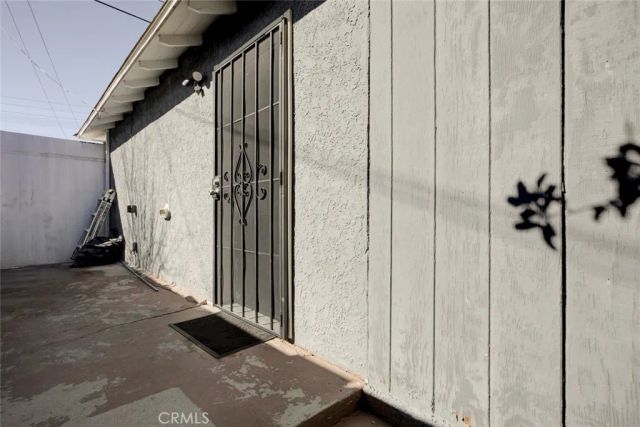 7007 Murietta Avenue, Van Nuys, CA 91405