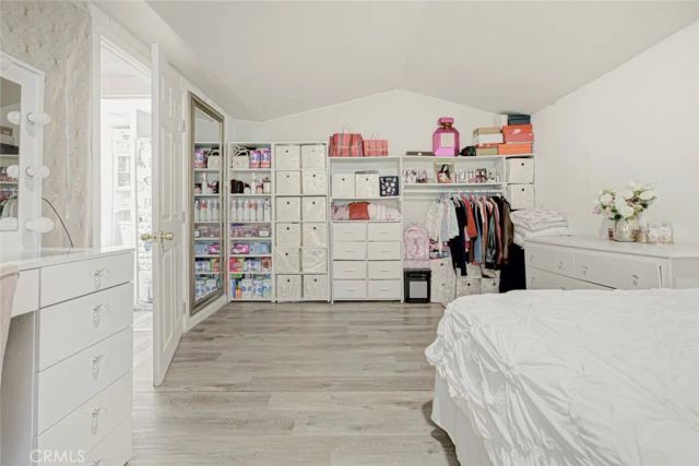 7007 Murietta Avenue, Van Nuys, CA 91405