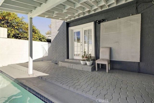 7007 Murietta Avenue, Van Nuys, CA 91405