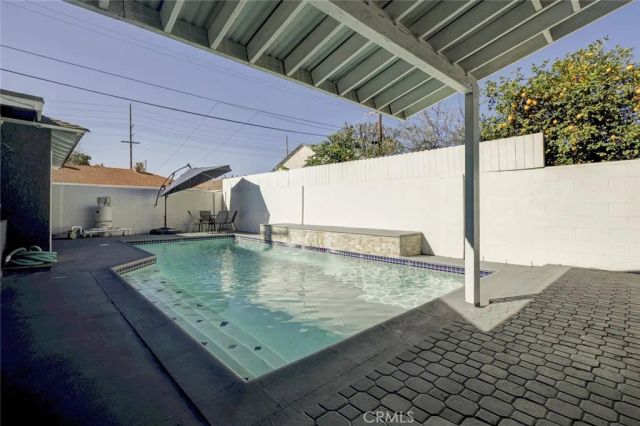 7007 Murietta Avenue, Van Nuys, CA 91405