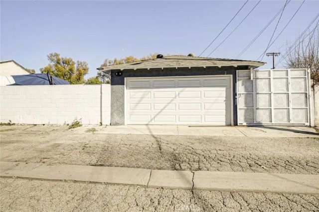 7007 Murietta Avenue, Van Nuys, CA 91405