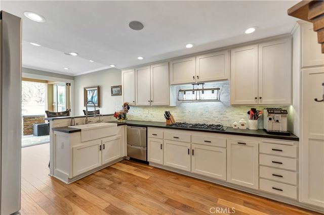 6111 Greenbrier Drive, Huntington Beach, CA 92648