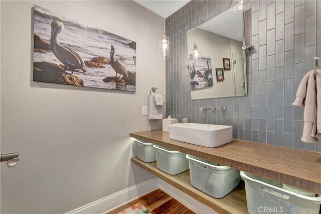 6111 Greenbrier Drive, Huntington Beach, CA 92648