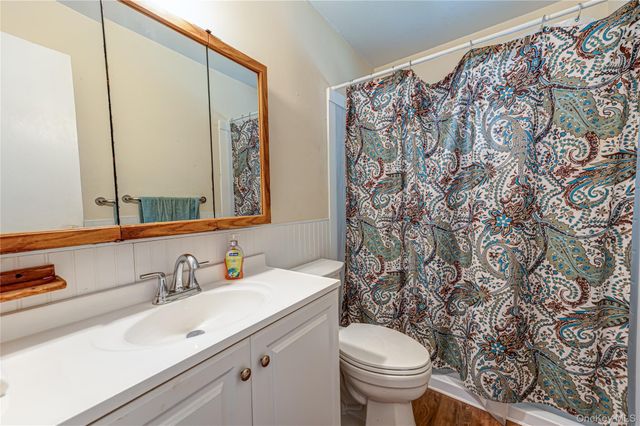53 N 1st Street, Deer Park, NY 11729