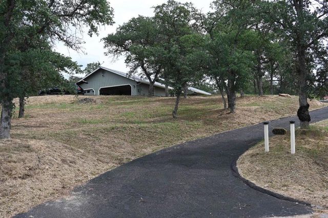 42924 Deep Forest Drive, Coarsegold, CA 93614