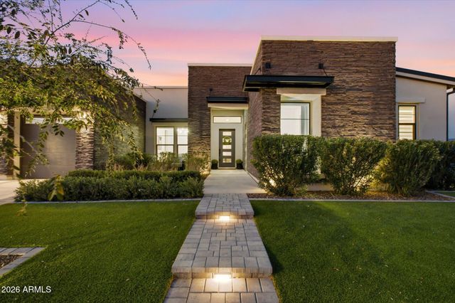 20728 E INDIANA Avenue, Queen Creek, AZ 85142