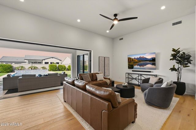 20728 E INDIANA Avenue, Queen Creek, AZ 85142