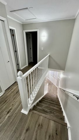 1926 GROVE Avenue, Schaumburg, IL 60193