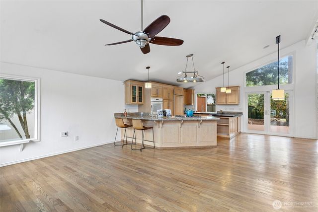 15844 SE Fairwood Boulevard, Renton, WA 98058