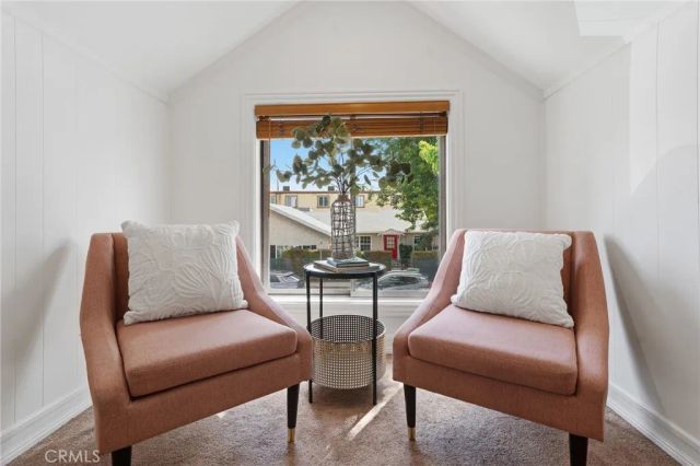 14335 Magnolia Bl, Sherman Oaks, CA 91423