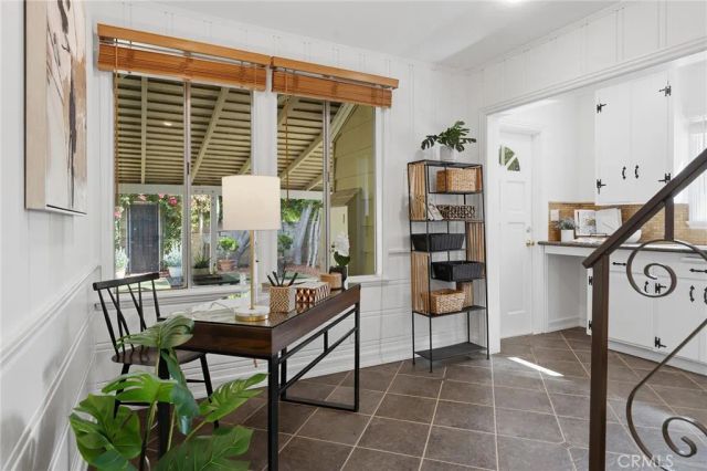 14335 Magnolia Bl, Sherman Oaks, CA 91423