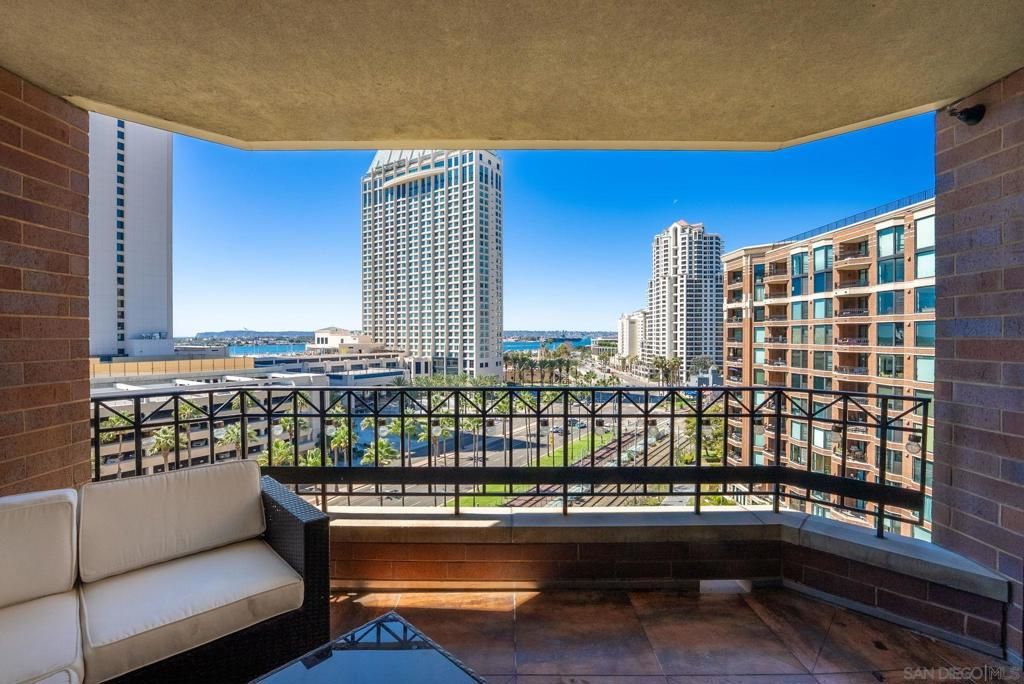 500 W Harbor Dr 1022, San Diego, CA 92101 — photo 4