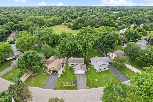 8430 Hiawatha Avenue, Eden Prairie, MN 55347