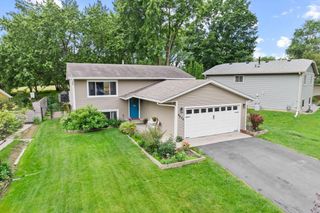 8430 Hiawatha Avenue, Eden Prairie, MN 55347