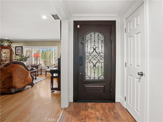 9835 Brookshire, Downey, CA 90240