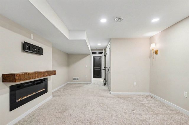 8539 Dolphin Street, Portage, MI 49024