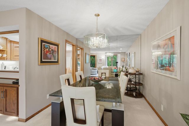 6051 Laurel Avenue 214, Golden Valley, MN 55416
