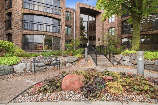 6051 Laurel Avenue 214, Golden Valley, MN 55416