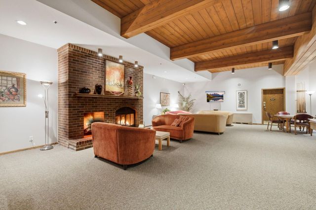 6051 Laurel Avenue 214, Golden Valley, MN 55416