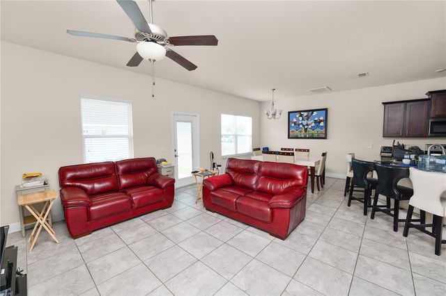 829 LANDMARK HILLS DRIVE, Haines City, FL 33844