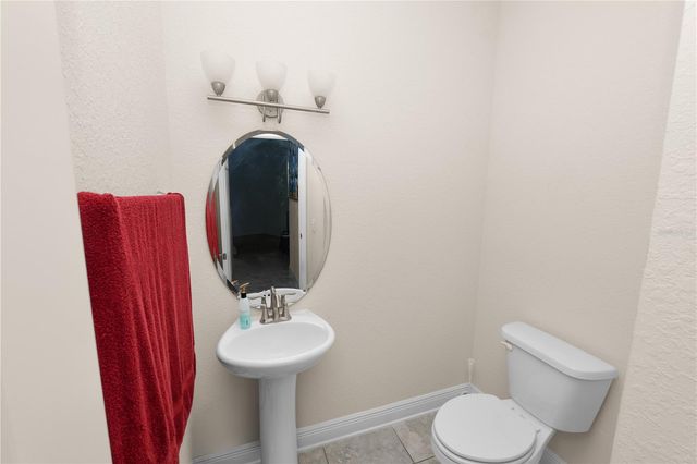 829 LANDMARK HILLS DRIVE, Haines City, FL 33844