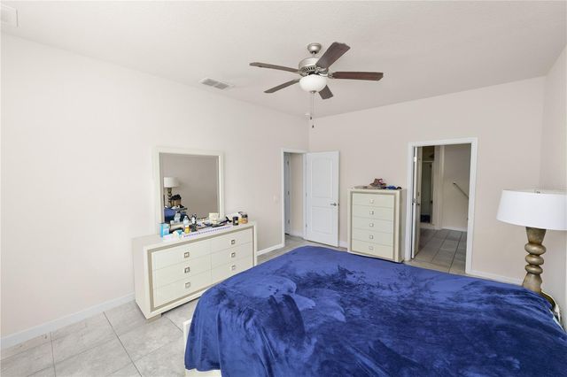 829 LANDMARK HILLS DRIVE, Haines City, FL 33844