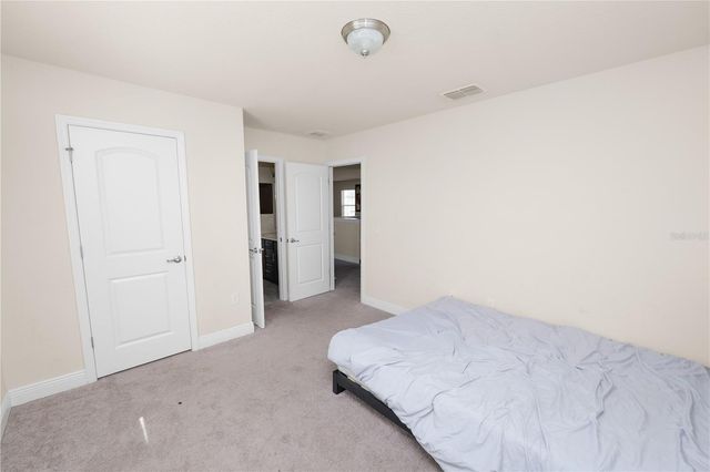 829 LANDMARK HILLS DRIVE, Haines City, FL 33844