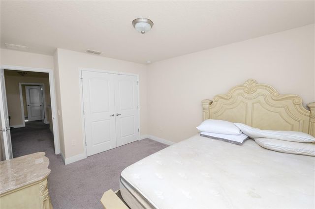 829 LANDMARK HILLS DRIVE, Haines City, FL 33844