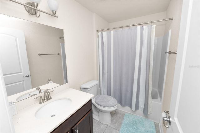 829 LANDMARK HILLS DRIVE, Haines City, FL 33844