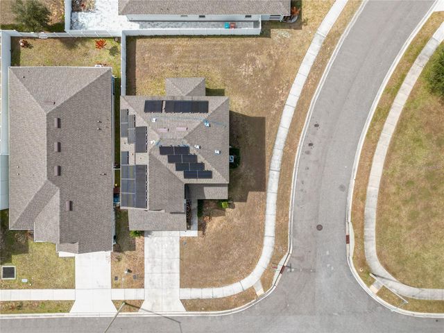 829 LANDMARK HILLS DRIVE, Haines City, FL 33844