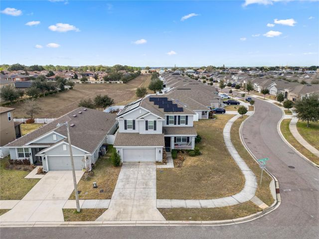 829 LANDMARK HILLS DRIVE, Haines City, FL 33844