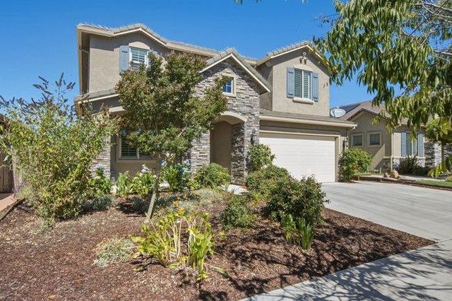 1634 Santana Ranch Drive, Hollister, CA 95023