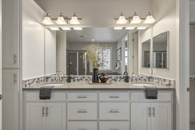 1634 Santana Ranch Drive, Hollister, CA 95023