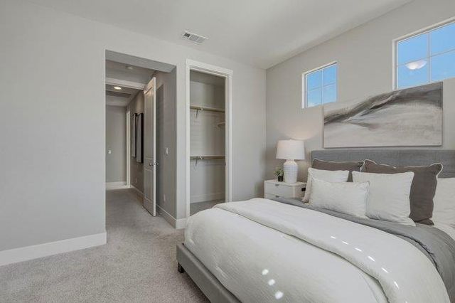 1634 Santana Ranch Drive, Hollister, CA 95023