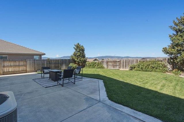 1634 Santana Ranch Drive, Hollister, CA 95023