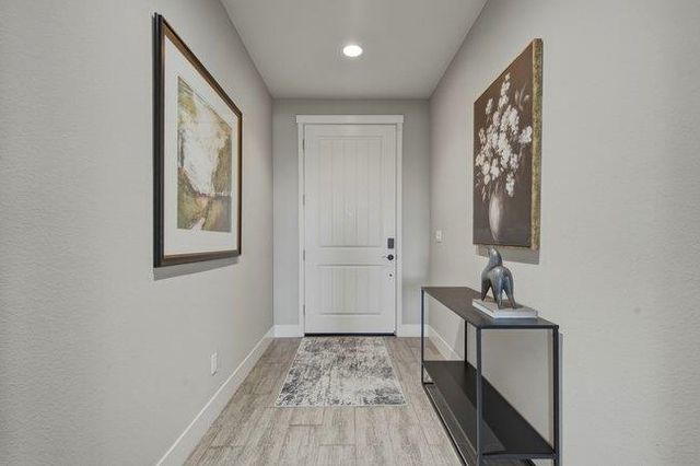1634 Santana Ranch Drive, Hollister, CA 95023
