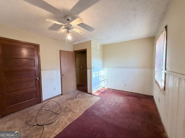 7118 Pineneedle Drive SW, Covington, GA 30014