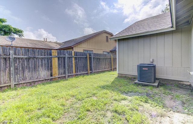 8202 West Gate BLVD Unit A, Austin, TX 78745