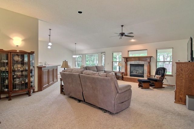 241 S Maple Dunes Ct, Wichita, KS 67235