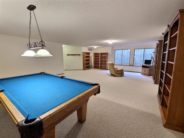 241 S Maple Dunes Ct, Wichita, KS 67235