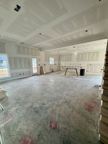 115 Bellshire, Clarksville, TN 37043