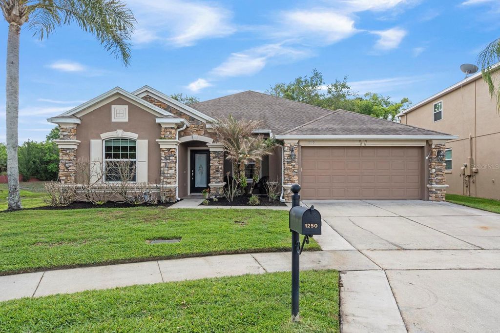 1250 STONE HARBOUR ROAD, Winter Springs, FL 32708