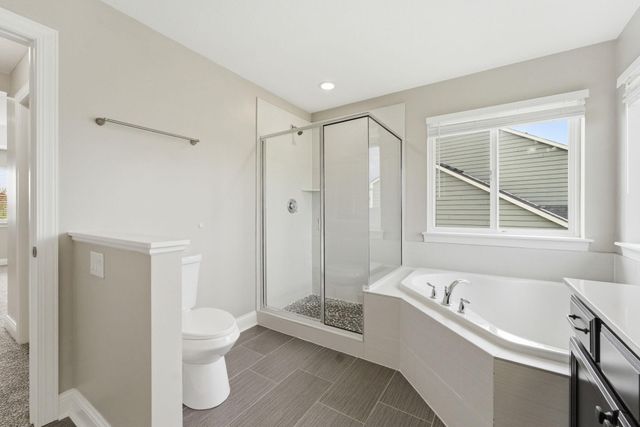 4042 Grand Chevalle Parkway, Chaska, MN 55318