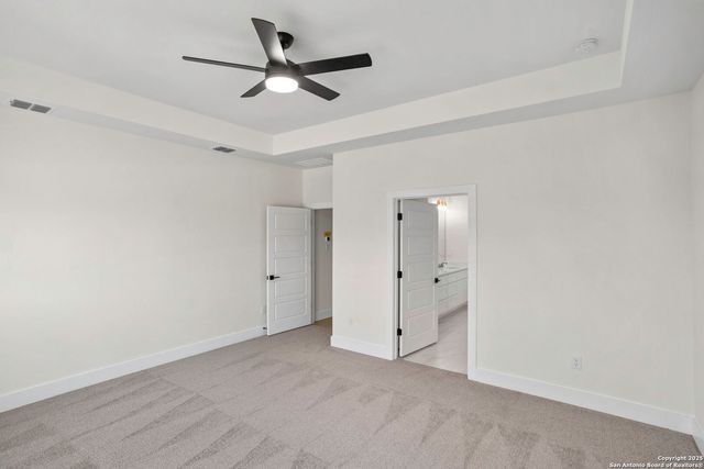 1901 N Chateau Lane, Kerrville, TX 78028