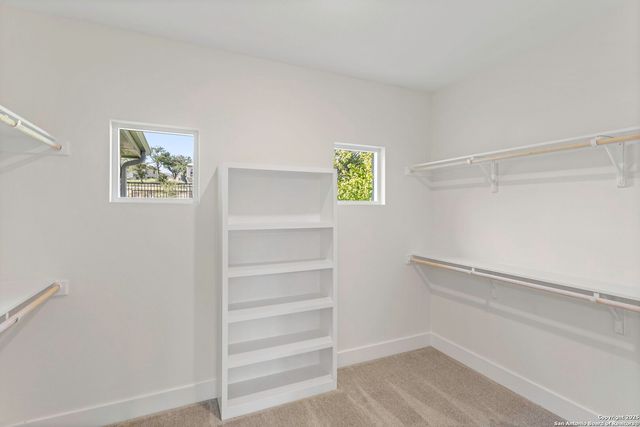 1901 N Chateau Lane, Kerrville, TX 78028