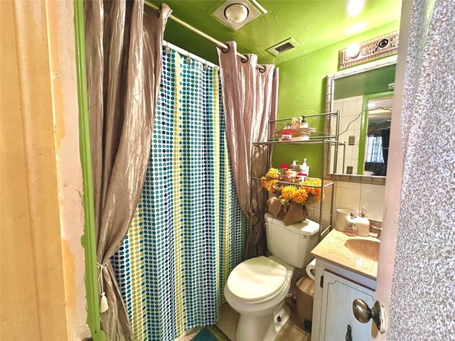 2451 NW 41st Avenue 207, Lauderhill, FL 33313