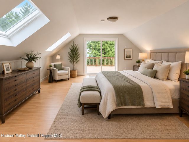 40 Simmons Drive, Woodstock, NY 12498