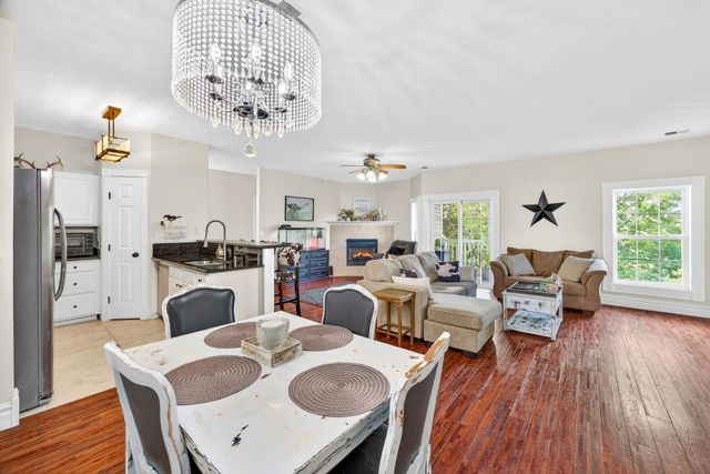 157 Saddlebrook Lane, 351, Florence, KY 41042