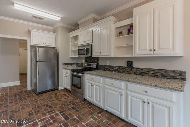 331 Cypress Creek Road, Brandon, MS 39047