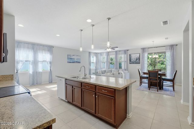 417 Tuscany Chase Drive, Daytona Beach, FL 32117